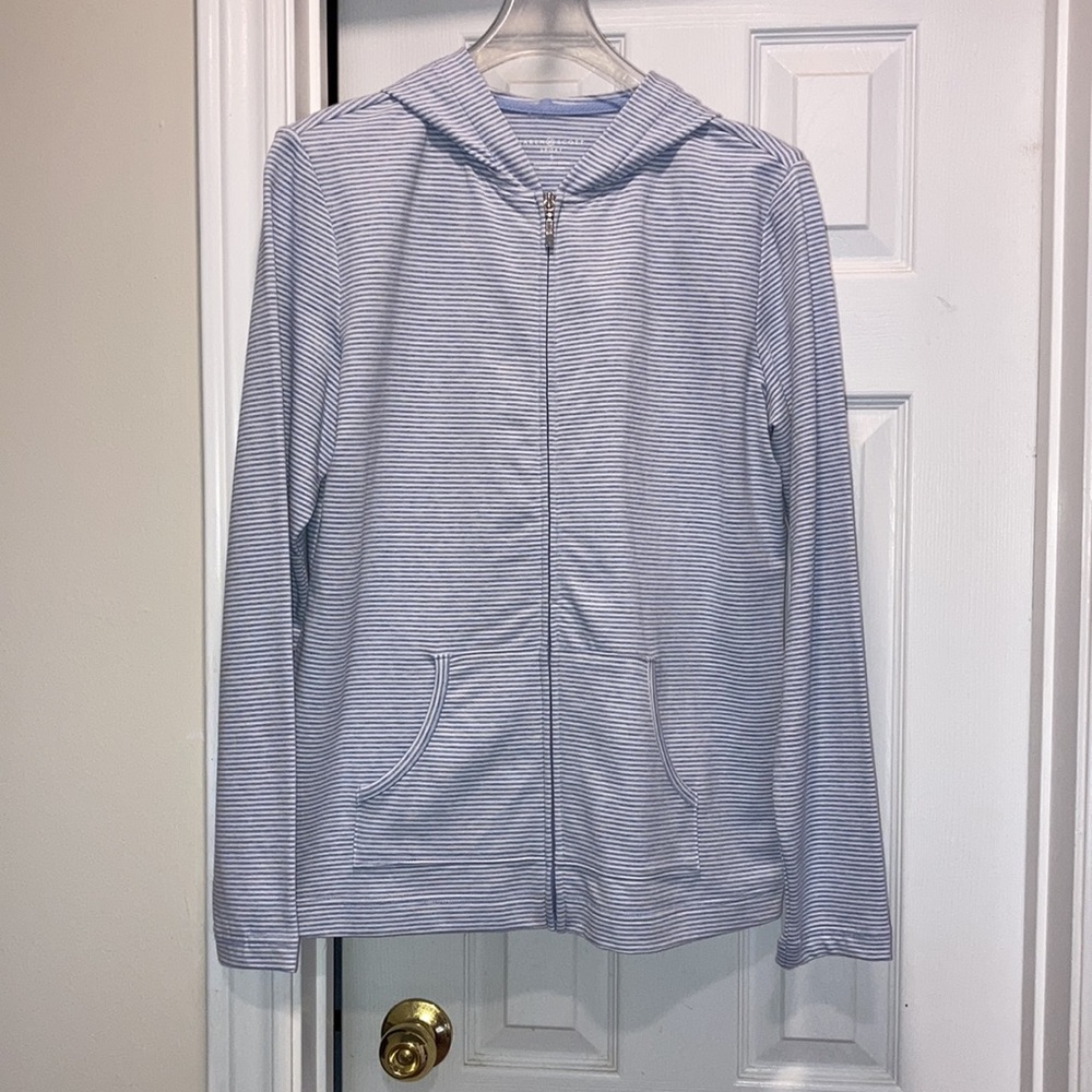 NWOT - Karen Scott Sport Periwinkle Blue Mini Pin Stripe Pouch Style Hoodie Sz S
